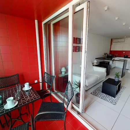 Number 5 Apartment *