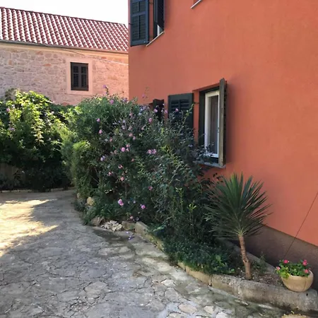 Number 5 Apartment *