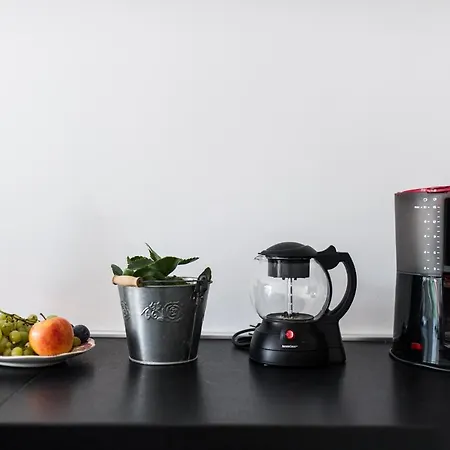 Number 5 Apartment *