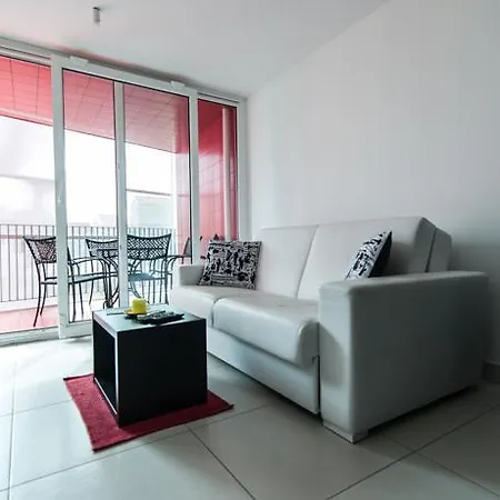 Number 5 * Pakoštane