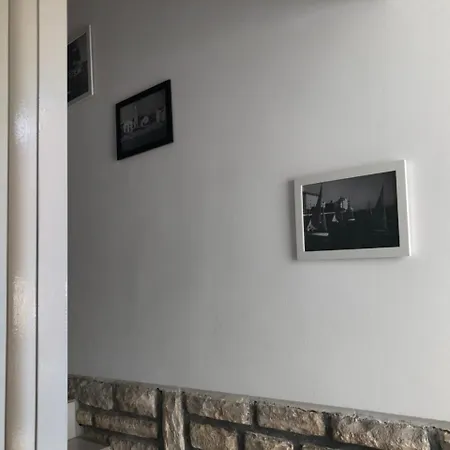 Apartment Number 5 *
