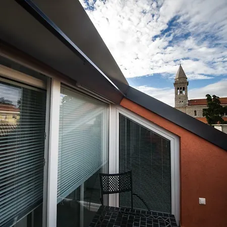 Apartment Number 5 *