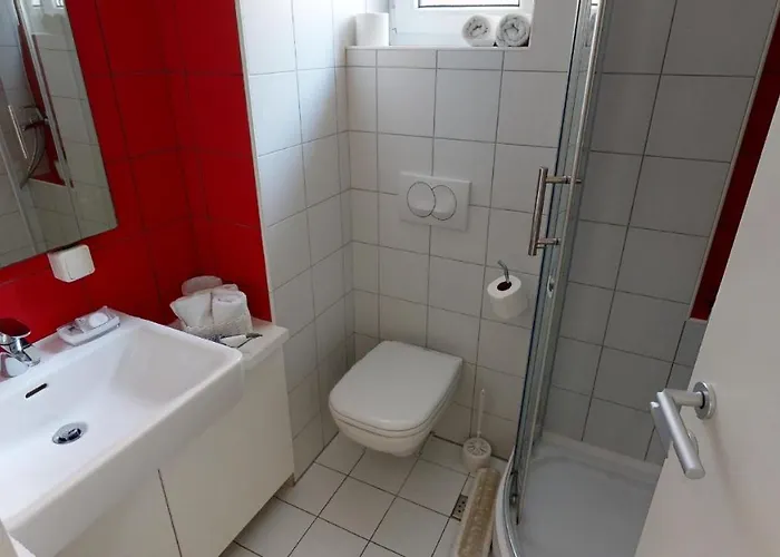 Number 5 아파트 파코스탄