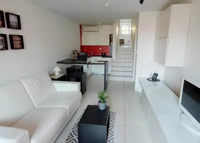 아파트 Number 5 *