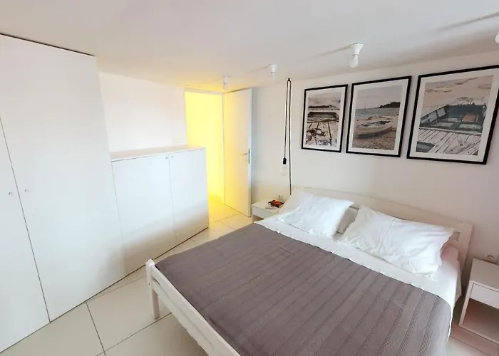 아파트 Number 5 파코스탄