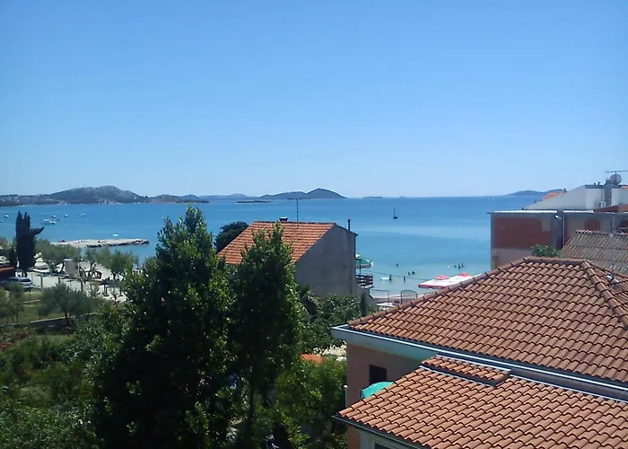 아파트 Number 5 파코스탄