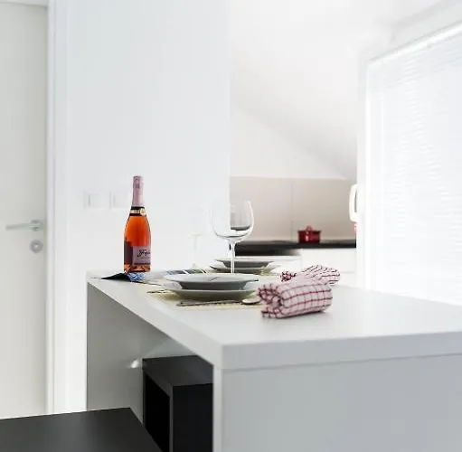 Number 5 아파트 파코스탄