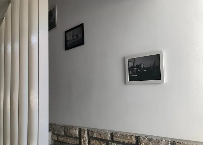 아파트 Number 5 *