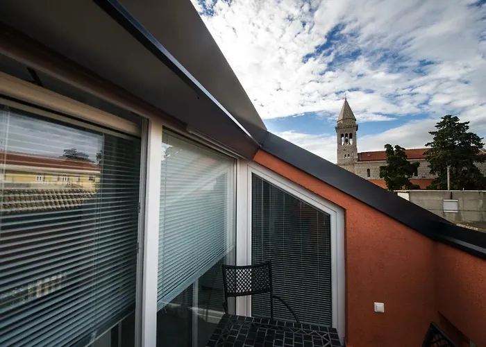 아파트 Number 5 *